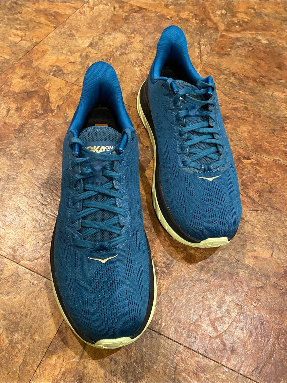 Hoka Profly Teal Blue Running Shoes with Light Yellow Soles - Picture 13 of 16